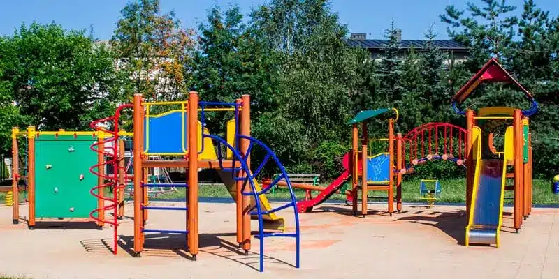 Como evitar acidentes em Playgrounds de Condomínios